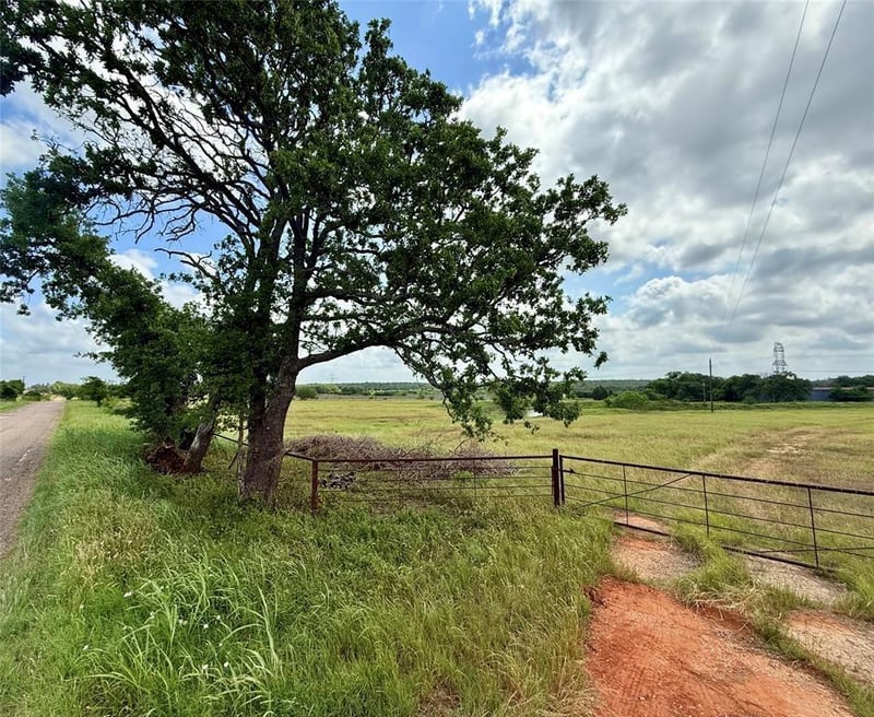 Virtual tour of 0 N County Line Rd