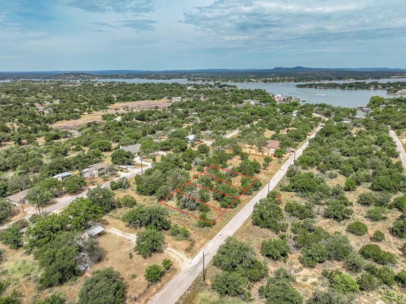 Virtual tour of TBD W. Castlelakes Dr