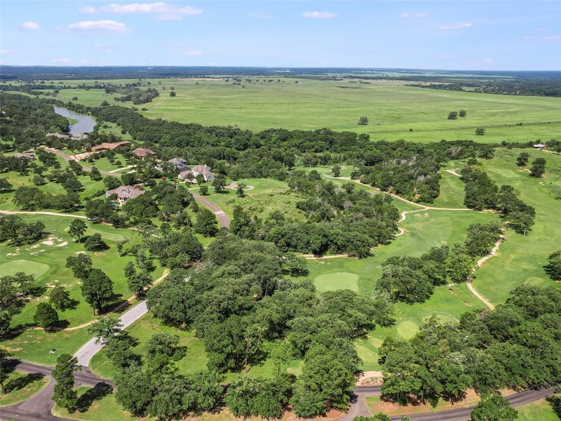 Virtual tour of Tract 4 Riverwalk Ln